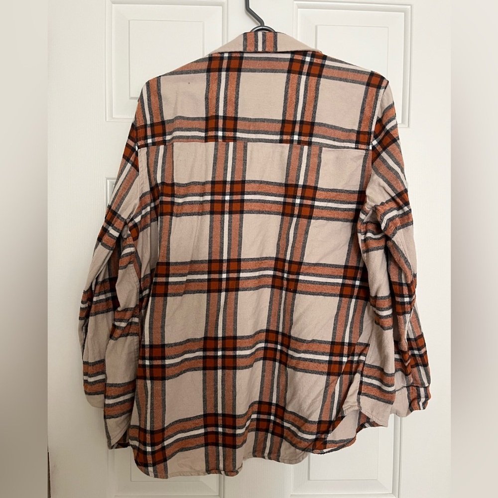 Universal Thread Flannel - Picture 2 of 3